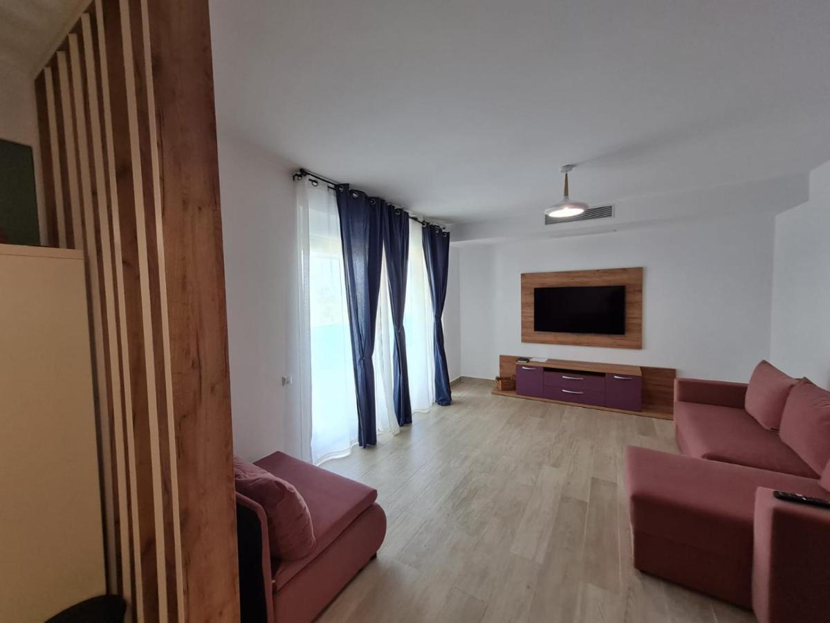 Matteo 2 Apartments Marina Surf Residence, Mamaia Nord - Navodari,1 Vedere Frontala,2 Cu Vedere Laterala La Mare Exterior foto