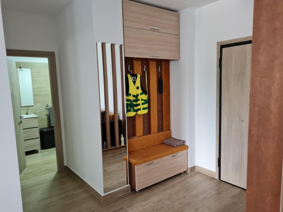 Matteo 2 Apartments Marina Surf Residence, Mamaia Nord - Navodari,1 Vedere Frontala,2 Cu Vedere Laterala La Mare Exterior foto